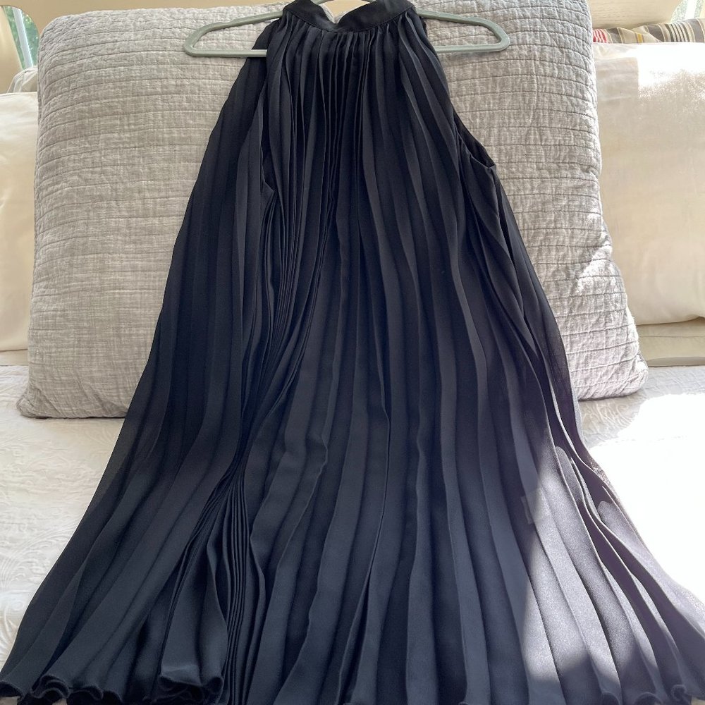 Swing Dress, Black, Pleated, Mini Sz.12
